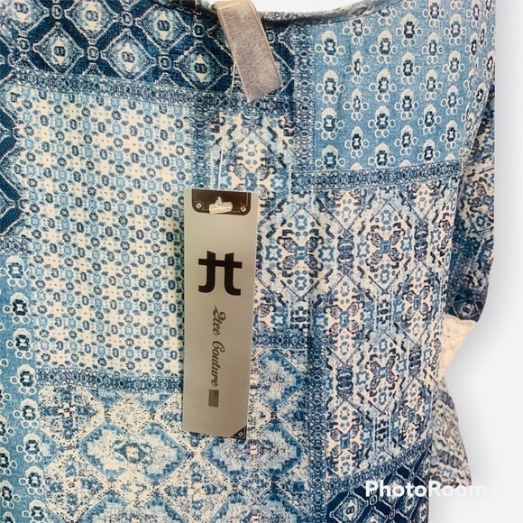 2tee COUTURE Cold Shoulder Mini Dress - Large - Picture 7 of 8